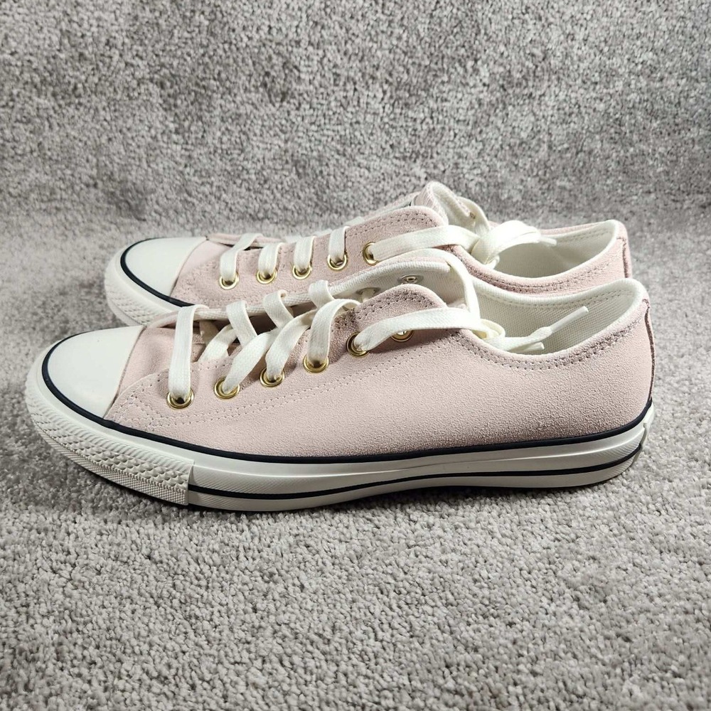 Converse Chuck Taylor All Star Light Pink Low Top Women 9.5 / Men 7.5